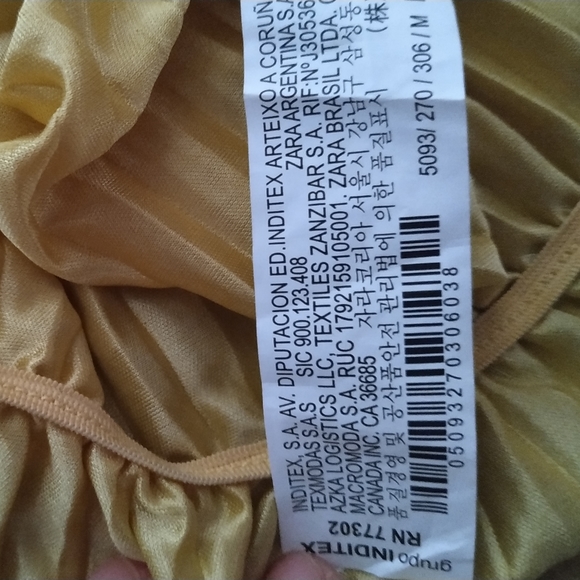 Zara Pleated top - Picture 9 of 12